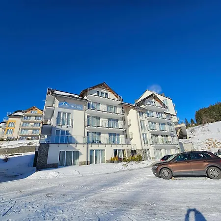 Ischgl - Czarna Gora By Sun & Snow Z Nielimitowanym Basenem * Sienna (Klodzko)